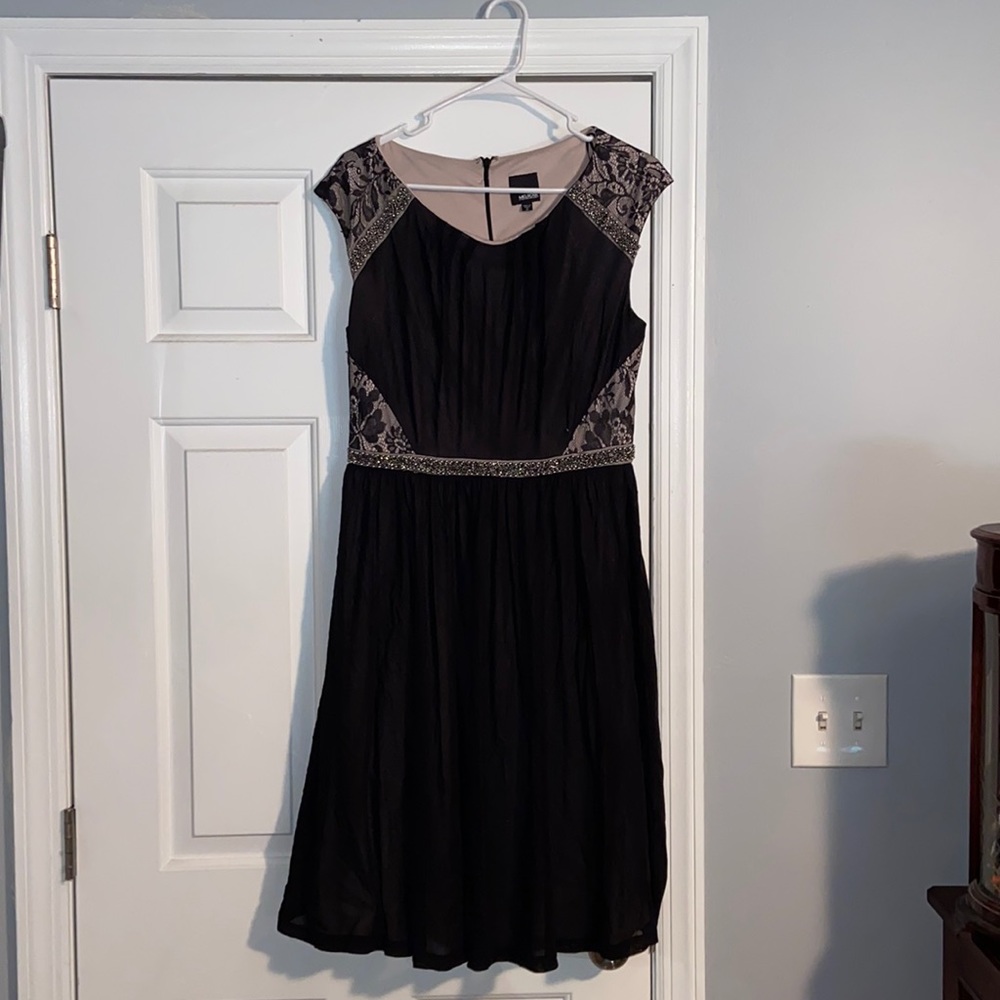 Formal black dress with sparklessss!